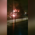 Incendio all’Inalca di Reggio Emilia, l’enorme rogo ripreso dai residenti