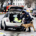 Monaco, auto sulla folla: 28 feriti ma il bilancio è in aumento. Fermato un 24enne afghano. Ipotesi attentato