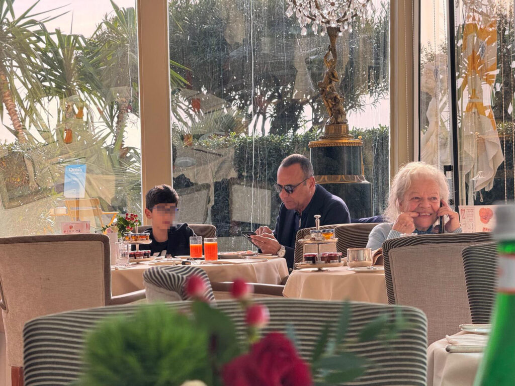 Galleria foto 'Sanremo 2025, il Festival privato di Carlo Conti: le foto esclusive' - foto 5