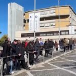 Papa Francesco, fedeli in ansia: “Abbiamo bisogno di lui”