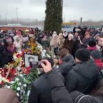 Anniversario morte Navalny, la madre: “Vogliamo i colpevoli”