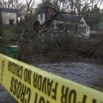 Usa, enorme albero cade su una casa a Atlanta: un morto