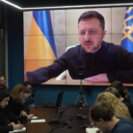 Ucraina, Zelensky: “Non parteciperemo a negoziati Usa-Russia e non accetteremo esito”