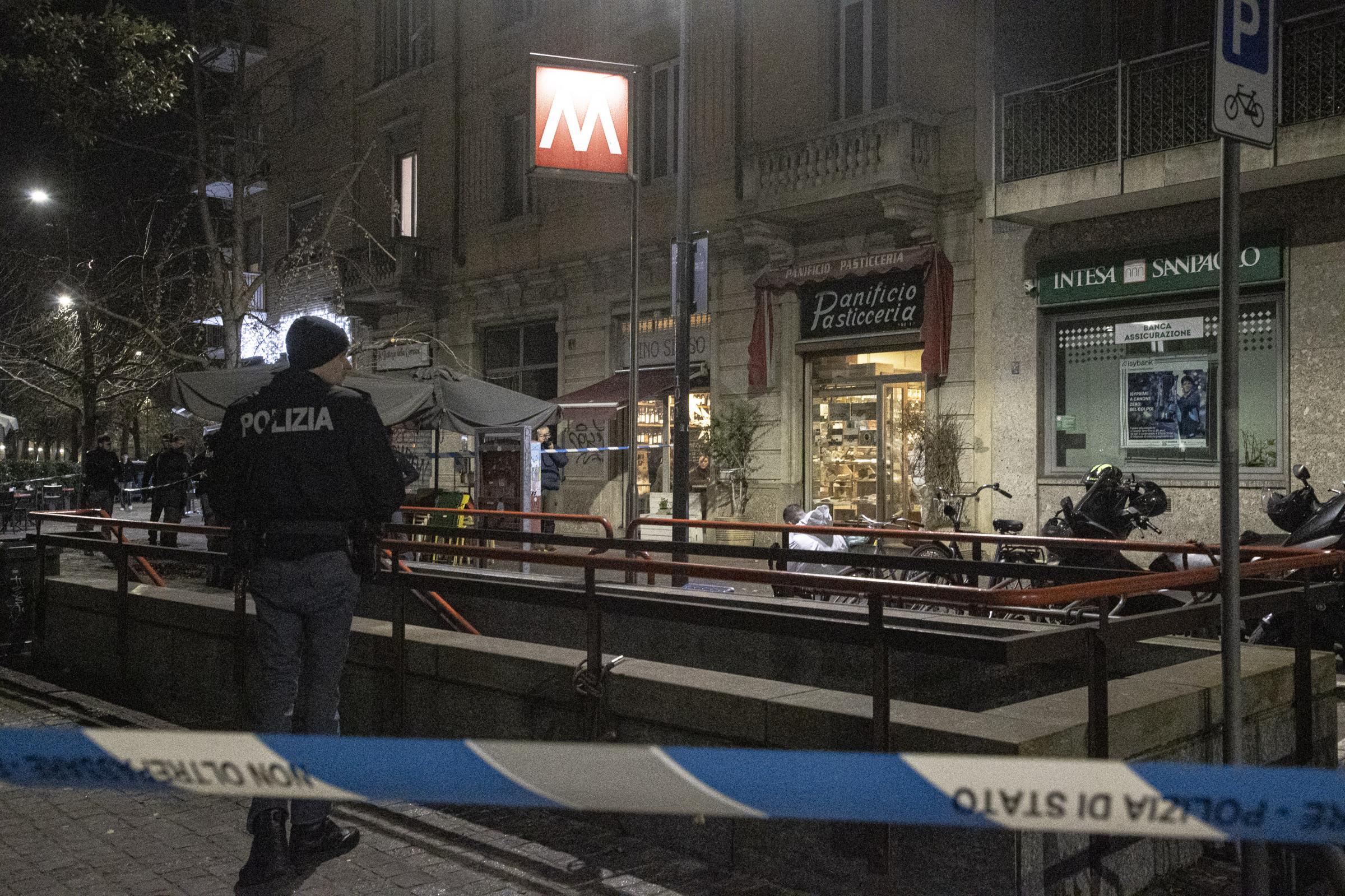 Milano, sparatoria in piazzale Gambara: fermato il figlio del panettiere