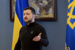 Ucraina, il Cremlino contro Zelensky: “Dichiarazioni inaccettabili”