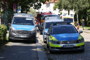 Berlino - Aggressione in una scuola tedesca, 16enne accoltella un bambino poi si dà fuoco