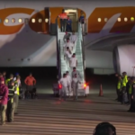 Venezuela, l’arrivo a Caracas di quasi 200 venezuelani rimpatriati da Guantanamo