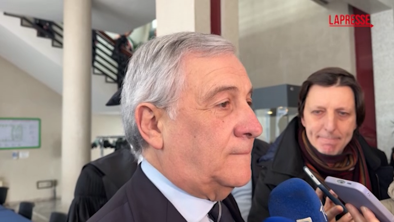 Ucraina, Tajani: “Francia non parla per noi, serve più Europa”