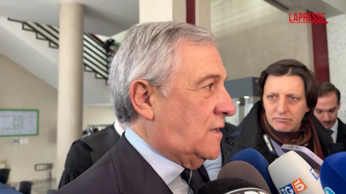 VIDEO Caso Cospito, Tajani: “La condanna a Delmastro sembra una scelta politica” VIDEO Caso Cospito, Tajani: “La condanna a Delmastro sembra una scelta politica”