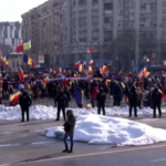 Romania, manifestazione a sostegno del leader di estrema destra Georgescu