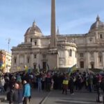 La comunità ucraina in piazza a Roma: “Nessuna pace senza Donbass e Crimea”
