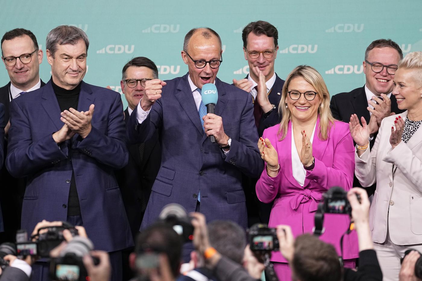 Elezioni Germania, vittoria Cdu Csu: Merz sarà nuovo cancelliere. AfD seconda forza, crollo Spd