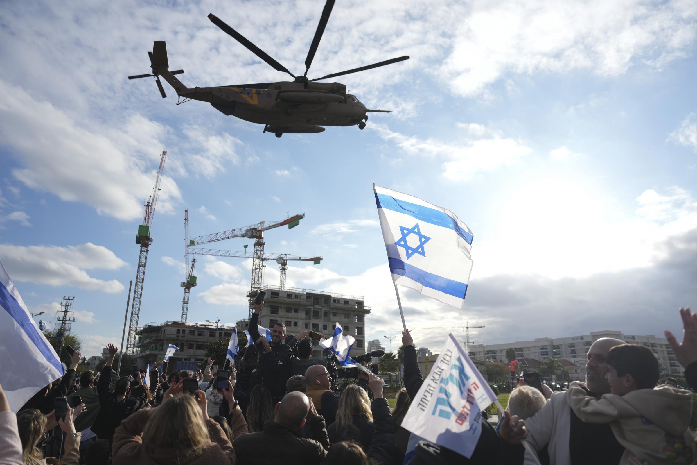 Gaza, Hamas: “Pronti a rivedere le cerimonie di rilascio ostaggi” Gaza, Hamas: “Pronti a rivedere le cerimonie di rilascio ostaggi”