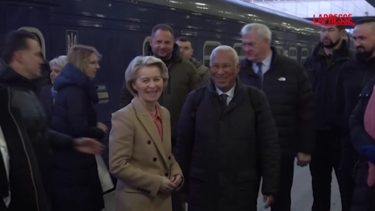 Ucraina, von der Leyen e Antonio Costa in stazione a Kiev