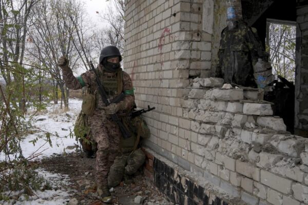 Addestramento esercito ucraino nella zona di Kharkiv in Ucraina