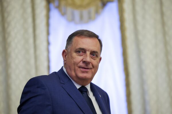 Vladimir Putin riceve Presidente Bosnia Milorad Dodik