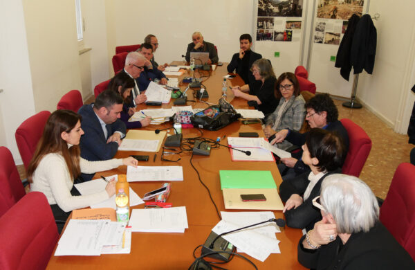 Consiglio Marche, parere favorevole in Commissione sanità su non autosufficienze