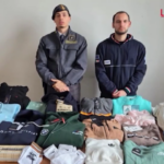 Bari, sequestrati al porto oltre 30mila prodotti d’abbigliamento contraffatti