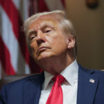 Trump: “Dal 4 marzo dazi contro Messico e Canada al 25%”