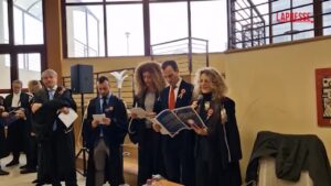 Sciopero dei magistrati, a Napoli l’applauso alla lettura dell’art. 103 della Costituzione