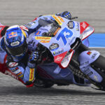 MotoGp, Bagnaia parte in salita: in Thailandia volano i fratelli Marquez
