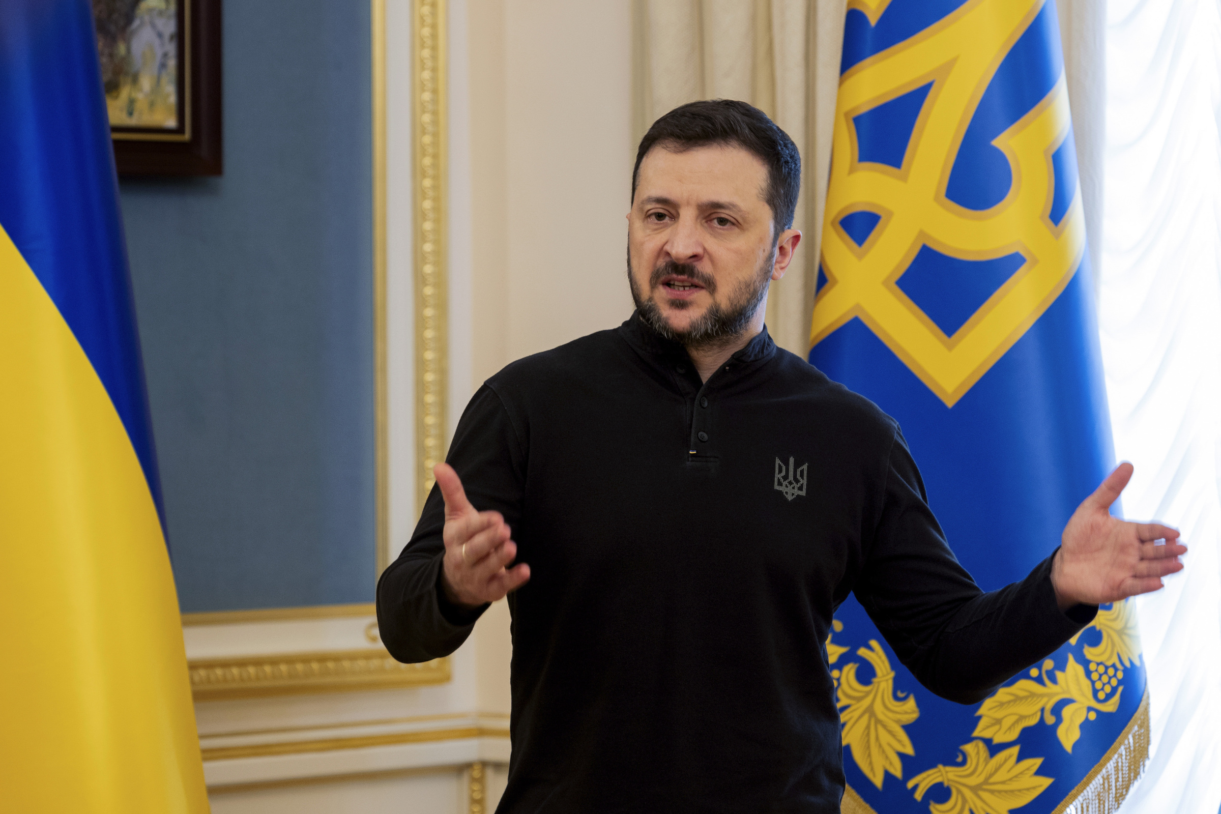 Ucraina, Zelensky arrivato a Washington: oggi l’atteso incontro con Trump