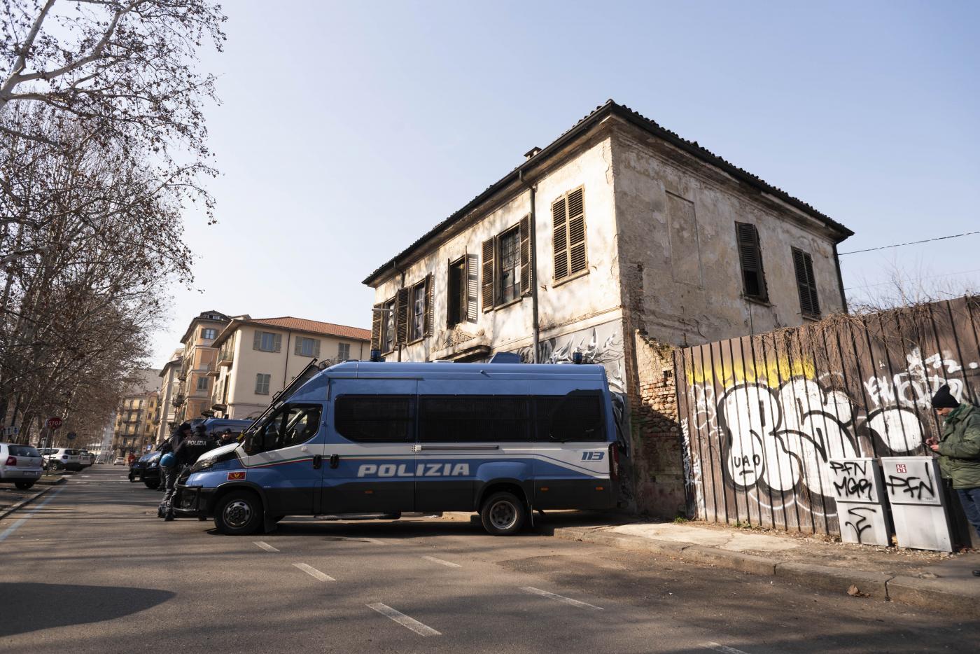 Torino, abusivismo bancario: anche Massimo Segre tra i 25 indagati