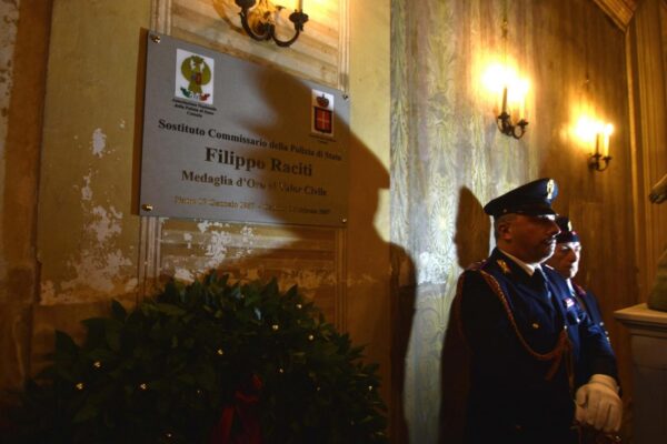 Cerimonia in memoria di Filippo Raciti a Catania