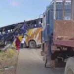 Bolivia, scontro tra due autobus: almeno 37 morti