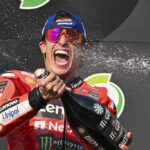MotoGp, Marc Marquez trionfa in Thailandia: “Primo e secondo con Alex è weekend perfetto”