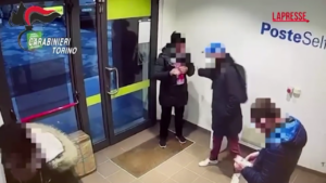 Torino, rapine in uffici postali con bottino da 200mila euro: arrestato 31enne