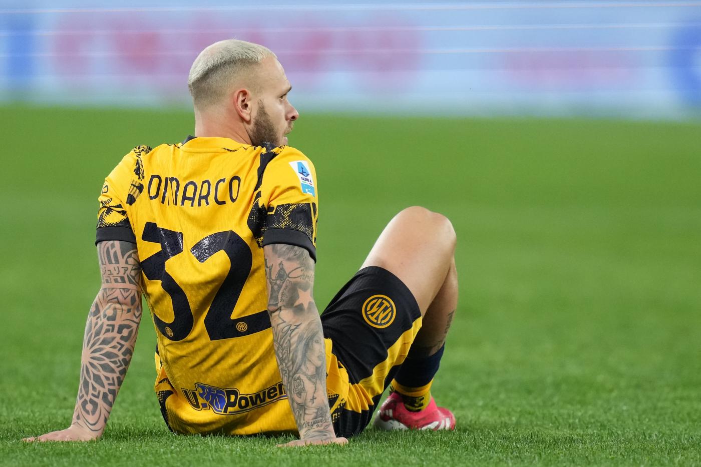 Inter, risentimento ai flessori per Dimarco: salta il Feyenoord Inter, risentimento ai flessori per Dimarco: salta il Feyenoord