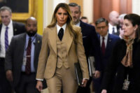 La first lady Melania Trump arriva al Campidoglio di Washington