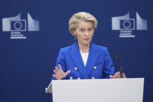 von der Leyen in conferenza stampa a Bruxelles