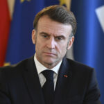 Ue, Macron: “Pronto a dibattito su protezione nucleare con partner europei”