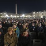 Papa Francesco, Santa Sede: “Notte tranquilla, sveglio poco dopo le 8”
