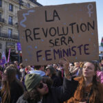 8 marzo, dall’Europa all’Africa: donne in piazza contro discriminazione e violenza