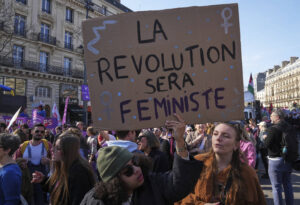 8 marzo, dall’Europa all’Africa: donne in piazza contro discriminazione e violenza