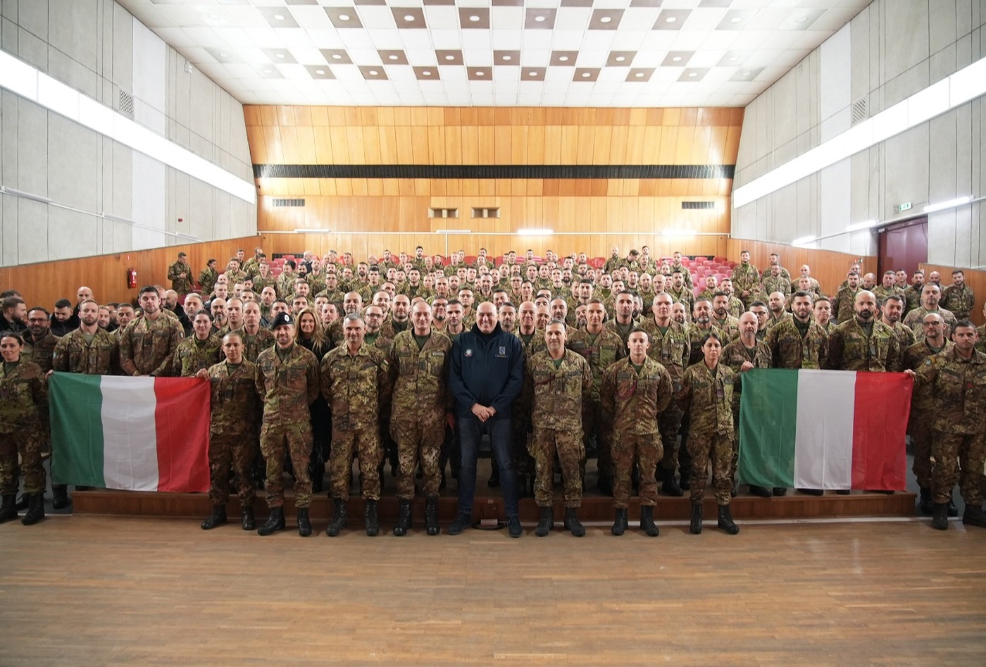 Ucraina, Crosetto: “Al confine con la Russia vedrei bene l’Onu”