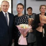 Russia, partito Putin regala ‘tritacarne’ a madri dei soldati uccisi in Ucraina