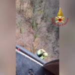 Arezzo, bimbo di 10 anni si sente male: soccorso dai Vigili del Fuoco