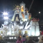 Carnevale di Rio, al Sambodromo la parata delle scuole di samba vincitrici