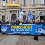 Inchiesta urbanistica Milano, flashmob di FdI: “Dimissioni Sala unica soluzione”