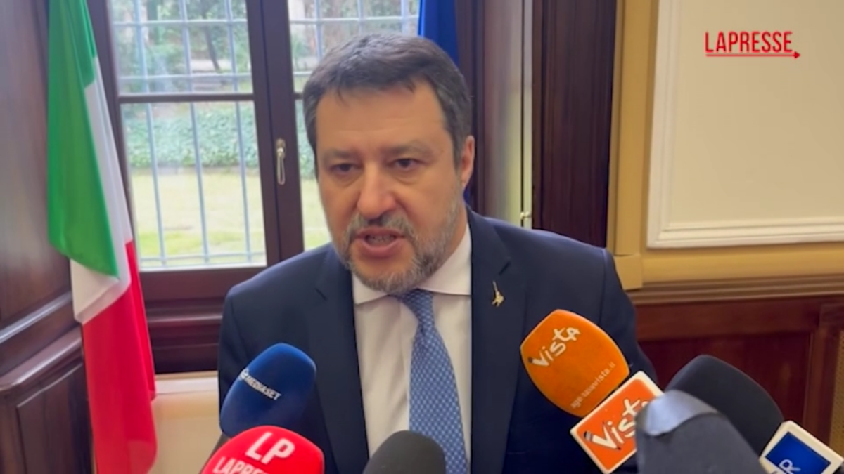 VIDEO Salvini: “Incontro Mattarella-Musk sarebbe stimolante” VIDEO Salvini: “Incontro Mattarella-Musk sarebbe stimolante”