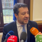Ucraina, Salvini: “Attenzione a toni bellici di Macron”