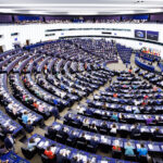 Riarmo Europa, Parlamento europeo approva risoluzione ad ampia maggioranza