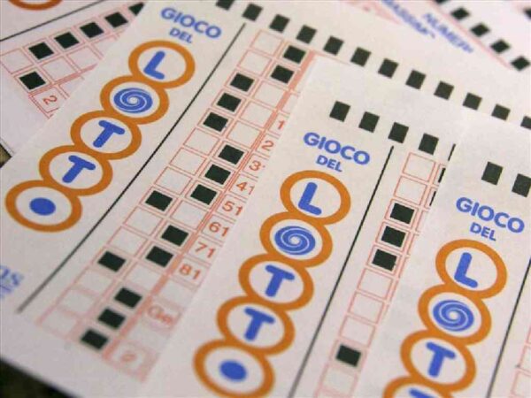 Punta 2 euro al lotto e centra cinquina da oltre 613.000 euro