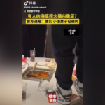 Cina, due 17enni arrestati per aver urinato nel brodo al ristorante: il video
