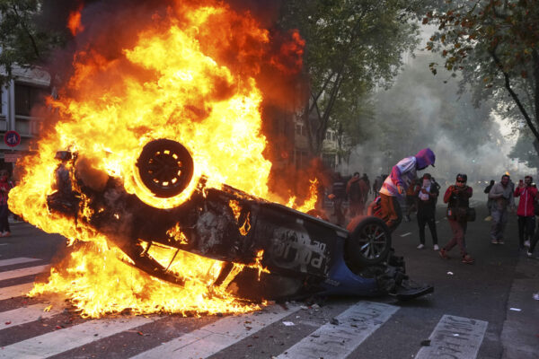 Argentina, violenti scontri a Buenos Aires: 31 arresti e 6 feriti