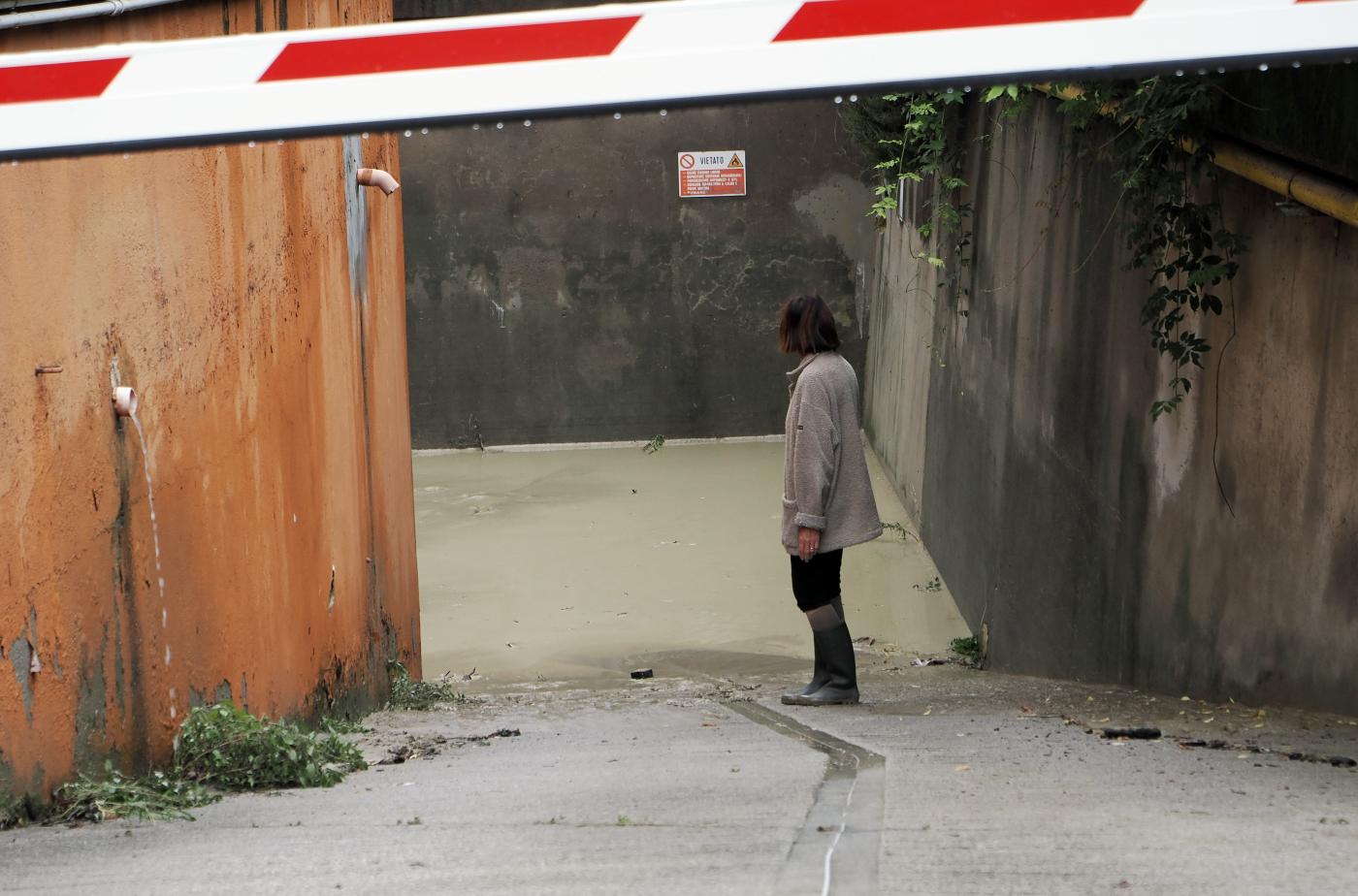 Maltempo, allerta rossa in Emilia Romagna: domani scuole chiuse a Bologna